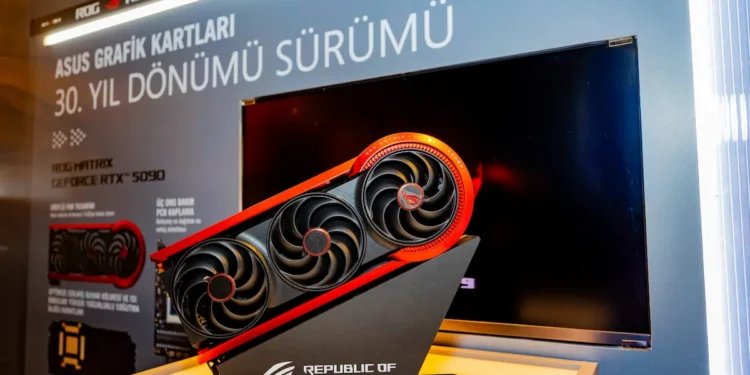 ASUS, Ekran Kartlarında 30 Yılı Geride Bıraktı